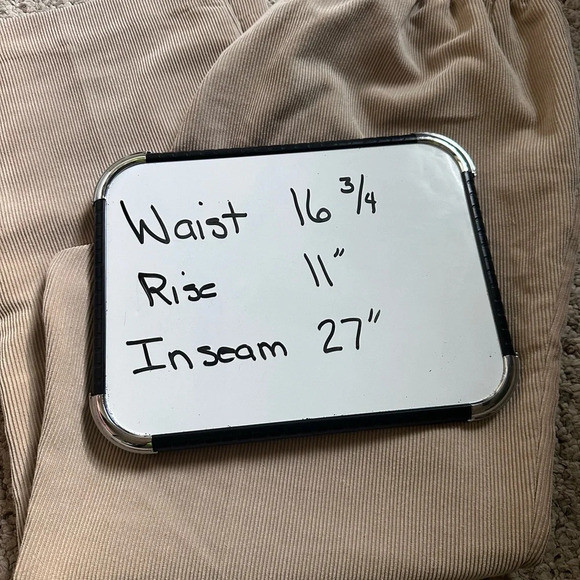 Alfred Dunner women’s corduroy slacks. Size 12 - Picture 4 of 5